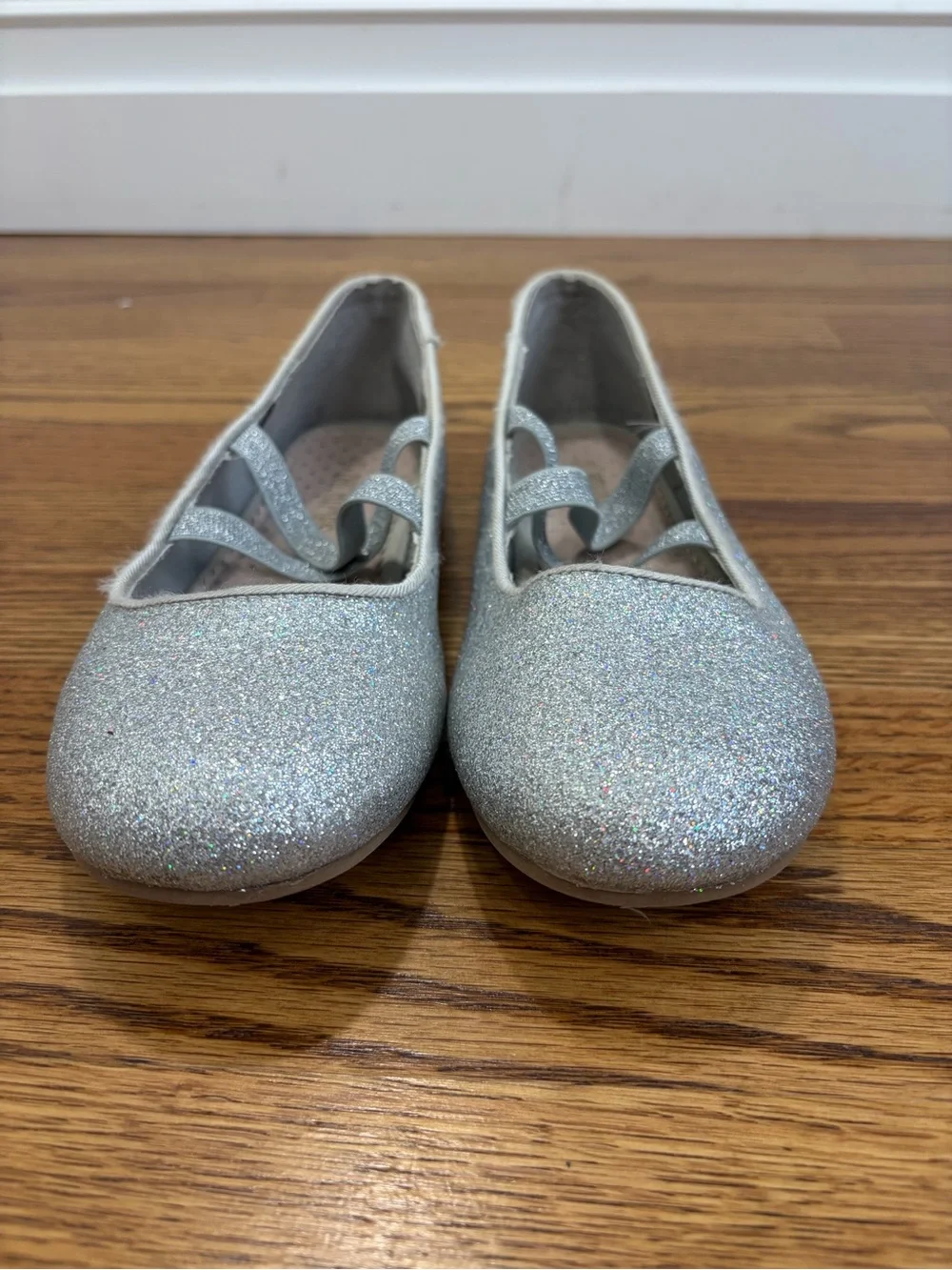 DREAM PAIRS Elastic Strap Silver Glitter Rhinestone Ballerina Flats (5)